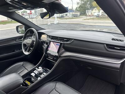 2022 Jeep Grand Cherokee Overland - Photo 13 - Rushville, IN 46173