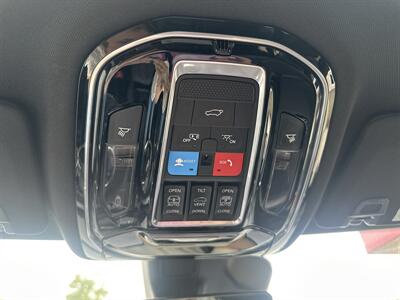 2022 Jeep Grand Cherokee Overland - Photo 16 - Rushville, IN 46173