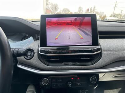 2022 Jeep Compass Latitude Lux   - Photo 12 - Rushville, IN 46173
