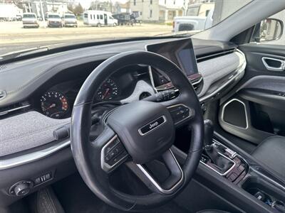 2022 Jeep Compass Latitude Lux   - Photo 9 - Rushville, IN 46173