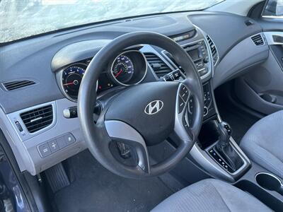 2016 Hyundai ELANTRA SE - Photo 8 - Rushville, IN 46173