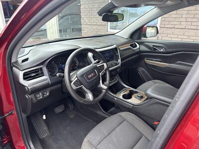 2023 GMC Acadia SLE   - Photo 9 - Rushville, IN 46173