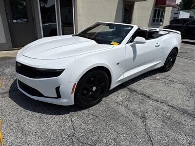 2019 Chevrolet Camaro LT   - Photo 2 - Rushville, IN 46173