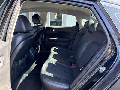 2018 Kia Optima S   - Photo 8 - Rushville, IN 46173