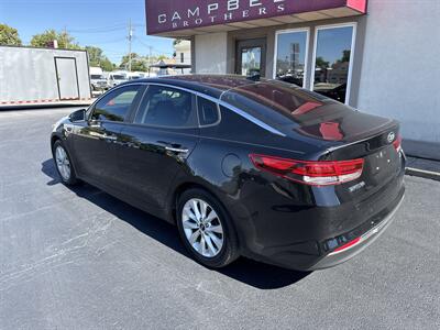2018 Kia Optima S   - Photo 7 - Rushville, IN 46173