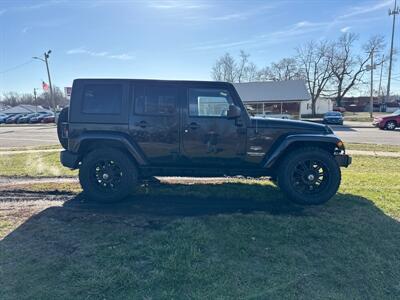 2008 Jeep Wrangler Unlimited Sahara   - Photo 5 - Rushville, IN 46173