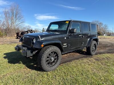 2008 Jeep Wrangler Unlimited Sahara   - Photo 2 - Rushville, IN 46173