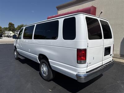 2014 Ford E-350 SD XLT   - Photo 7 - Rushville, IN 46173