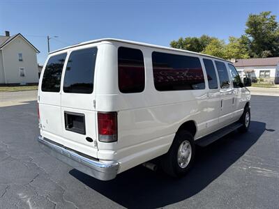 2014 Ford E-350 SD XLT   - Photo 5 - Rushville, IN 46173
