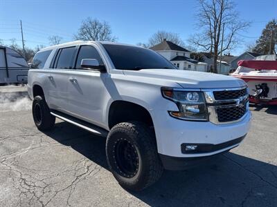 2015 Chevrolet Suburban LT   - Photo 4 - Rushville, IN 46173