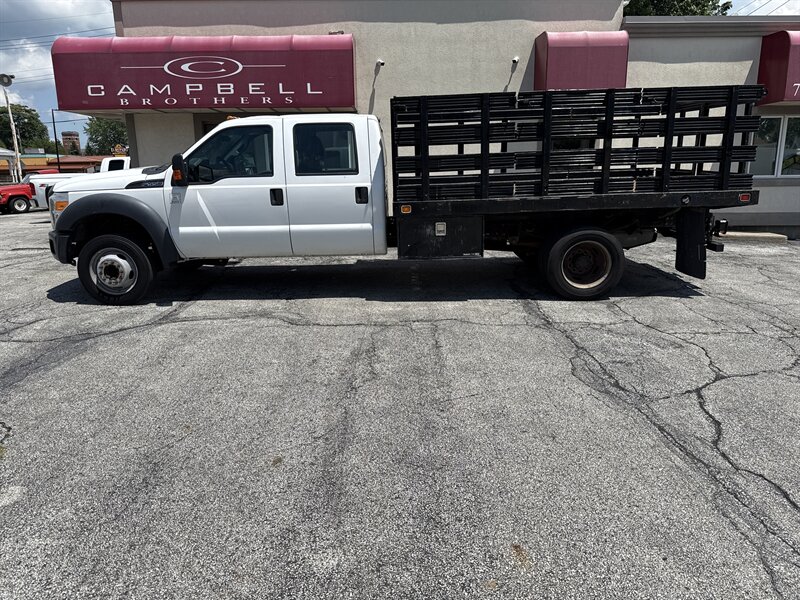 2014 Ford F-550 XL Stake Bed - Photo 1 - Rushville, IN 46173