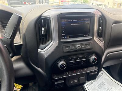 2022 Chevrolet Silverado 3500HD CC Work Truck - Photo 19 - Rushville, IN 46173