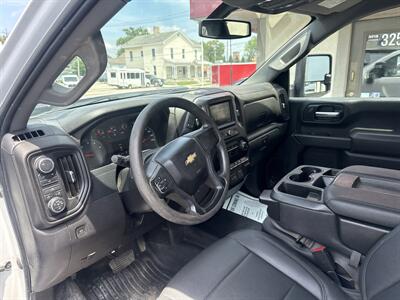 2022 Chevrolet Silverado 3500HD CC Work Truck - Photo 18 - Rushville, IN 46173