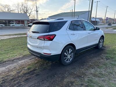 2022 Chevrolet Equinox Premier   - Photo 6 - Rushville, IN 46173