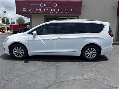 2018 Chrysler Pacifica Touring L Plus   - Photo 1 - Rushville, IN 46173