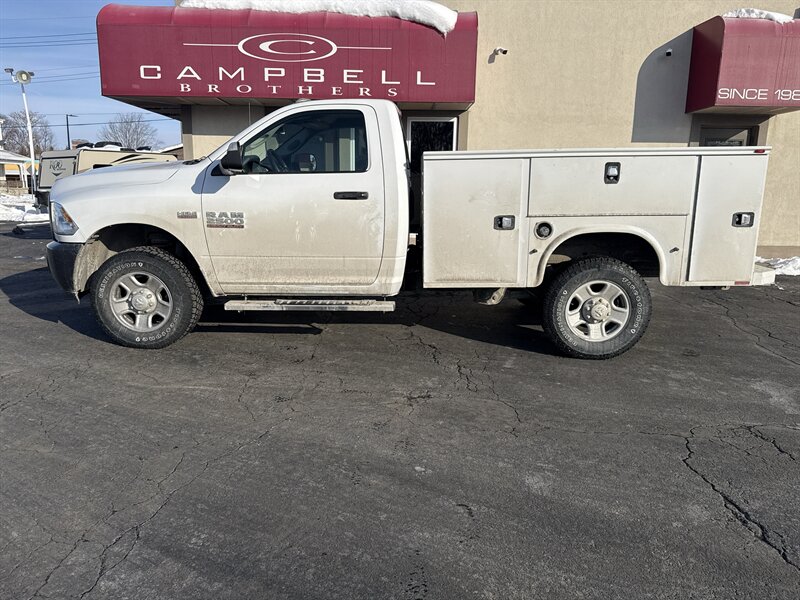 2018 RAM 2500 Tradesman   - Photo 1 - Rushville, IN 46173