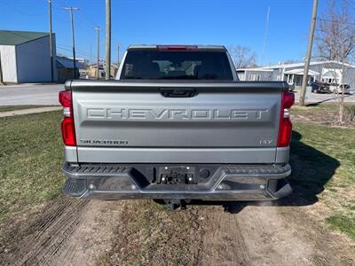 2023 Chevrolet Silverado 1500 LTZ   - Photo 7 - Rushville, IN 46173