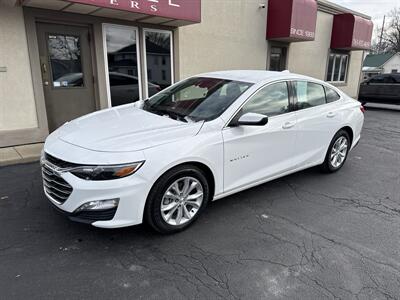 2024 Chevrolet Malibu LT   - Photo 2 - Rushville, IN 46173