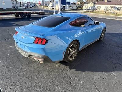 2024 Ford Mustang EcoBoost Premium   - Photo 5 - Rushville, IN 46173