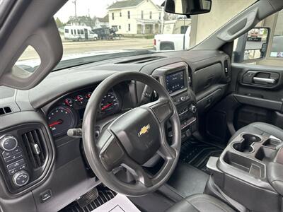 2021 Chevrolet Silverado 2500HD Work Truck   - Photo 9 - Rushville, IN 46173