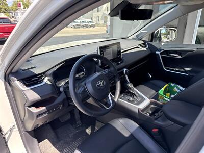 2021 Toyota RAV4 Hybrid Limited   - Photo 10 - Rushville, IN 46173