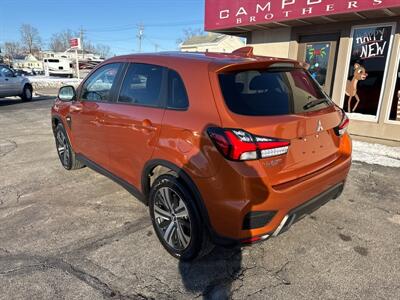 2022 Mitsubishi Outlander Sport ES   - Photo 8 - Rushville, IN 46173