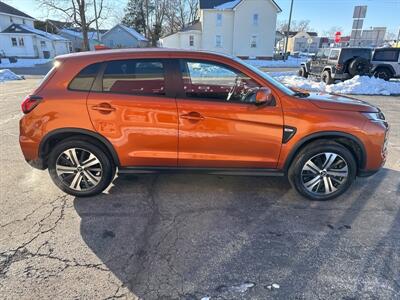 2022 Mitsubishi Outlander Sport ES   - Photo 5 - Rushville, IN 46173