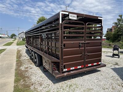 2023 Remolques del Norte Stock Trailer   - Photo 8 - Rushville, IN 46173