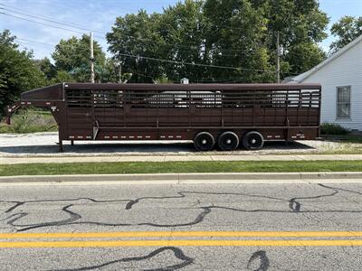 2023 Remolques del Norte Stock Trailer