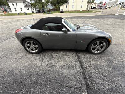 2006 Pontiac Solstice Convertible   - Photo 5 - Rushville, IN 46173