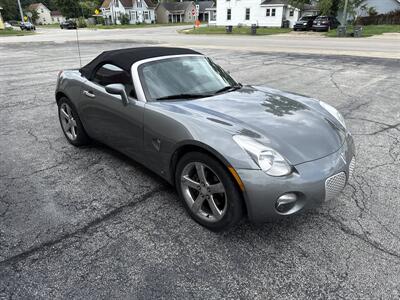 2006 Pontiac Solstice Convertible   - Photo 4 - Rushville, IN 46173