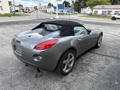 2006 Pontiac Solstice Convertible   - Photo 6 - Rushville, IN 46173