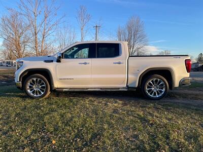 2023 GMC Sierra 1500 SLT   - Photo 1 - Rushville, IN 46173