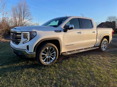 2023 GMC Sierra 1500 SLT   - Photo 2 - Rushville, IN 46173