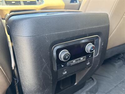 2023 Chevrolet Suburban Premier   - Photo 14 - Rushville, IN 46173