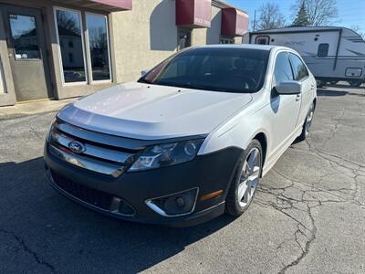 2011 Ford Fusion Sport   - Photo 3 - Rushville, IN 46173