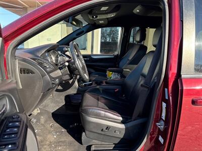 2019 Dodge Grand Caravan GT   - Photo 9 - Rushville, IN 46173