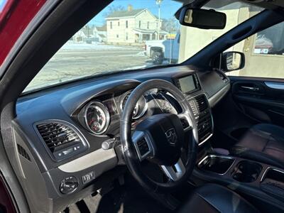 2019 Dodge Grand Caravan GT   - Photo 10 - Rushville, IN 46173