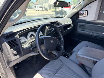 2009 Dodge Dakota BigHorn - Photo 12 - Rushville, IN 46173