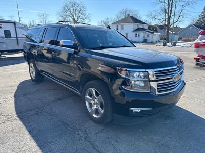 2019 Chevrolet Suburban Premier   - Photo 4 - Rushville, IN 46173