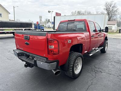 2014 Chevrolet Silverado 2500 LT   - Photo 5 - Rushville, IN 46173