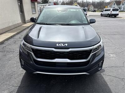 2022 Kia Seltos SX   - Photo 4 - Rushville, IN 46173