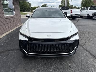 2024 Toyota Crown Limited   - Photo 3 - Rushville, IN 46173