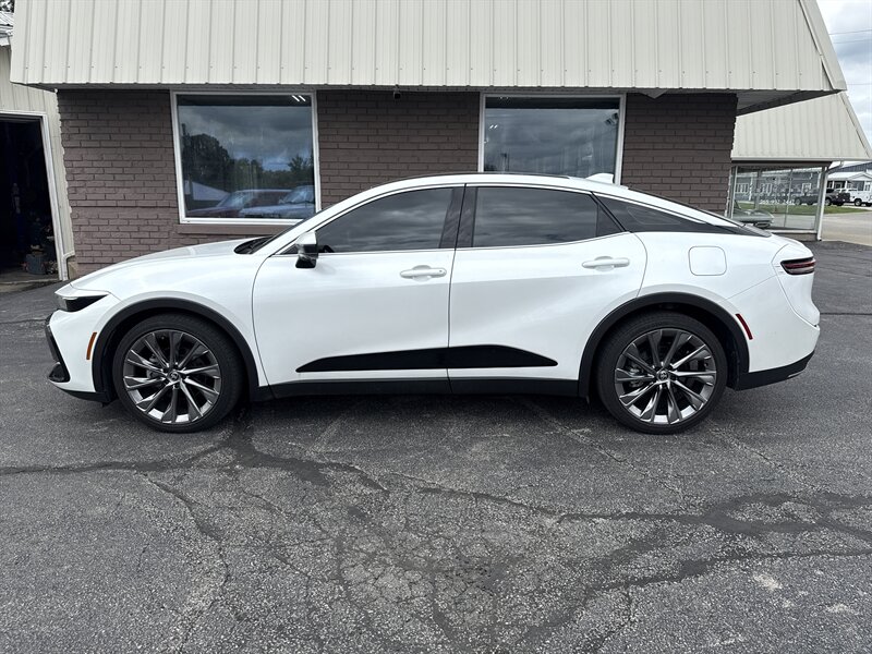 2024 Toyota Crown Limited - Photo 1 - Rushville, IN 46173