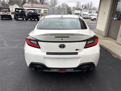 2024 Toyota GR86 Premium - Photo 6 - Rushville, IN 46173