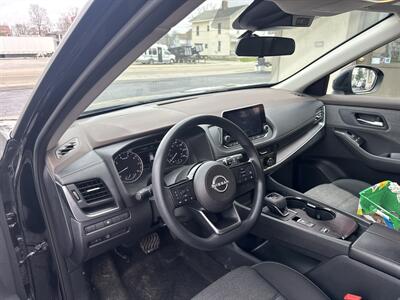 2023 Nissan Rogue SV   - Photo 9 - Rushville, IN 46173