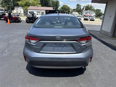 2024 Toyota Corolla LE   - Photo 6 - Rushville, IN 46173