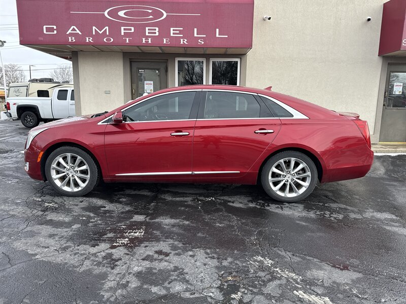 2014 Cadillac XTS Luxury Collection   - Photo 1 - Rushville, IN 46173