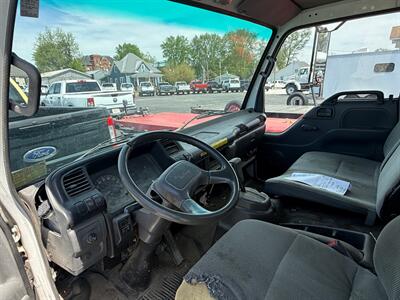 2002 GMC W3500 - Photo 8 - Rushville, IN 46173
