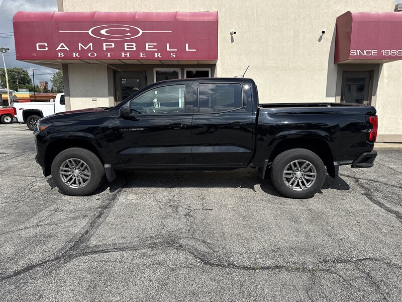 2023 Chevrolet Colorado LT - Photo 1 - Rushville, IN 46173